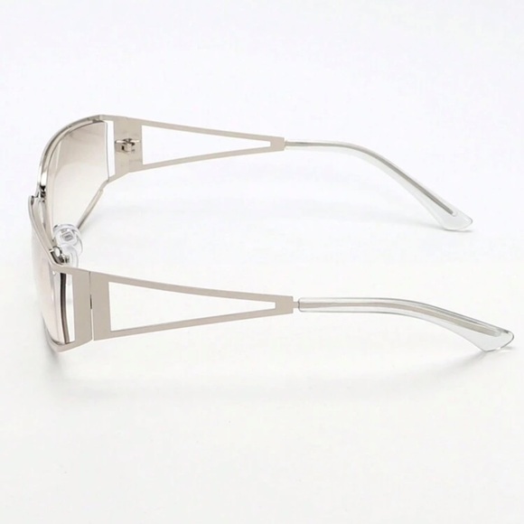 Silver frame tinted gray sunglasses - Picture 4 of 9